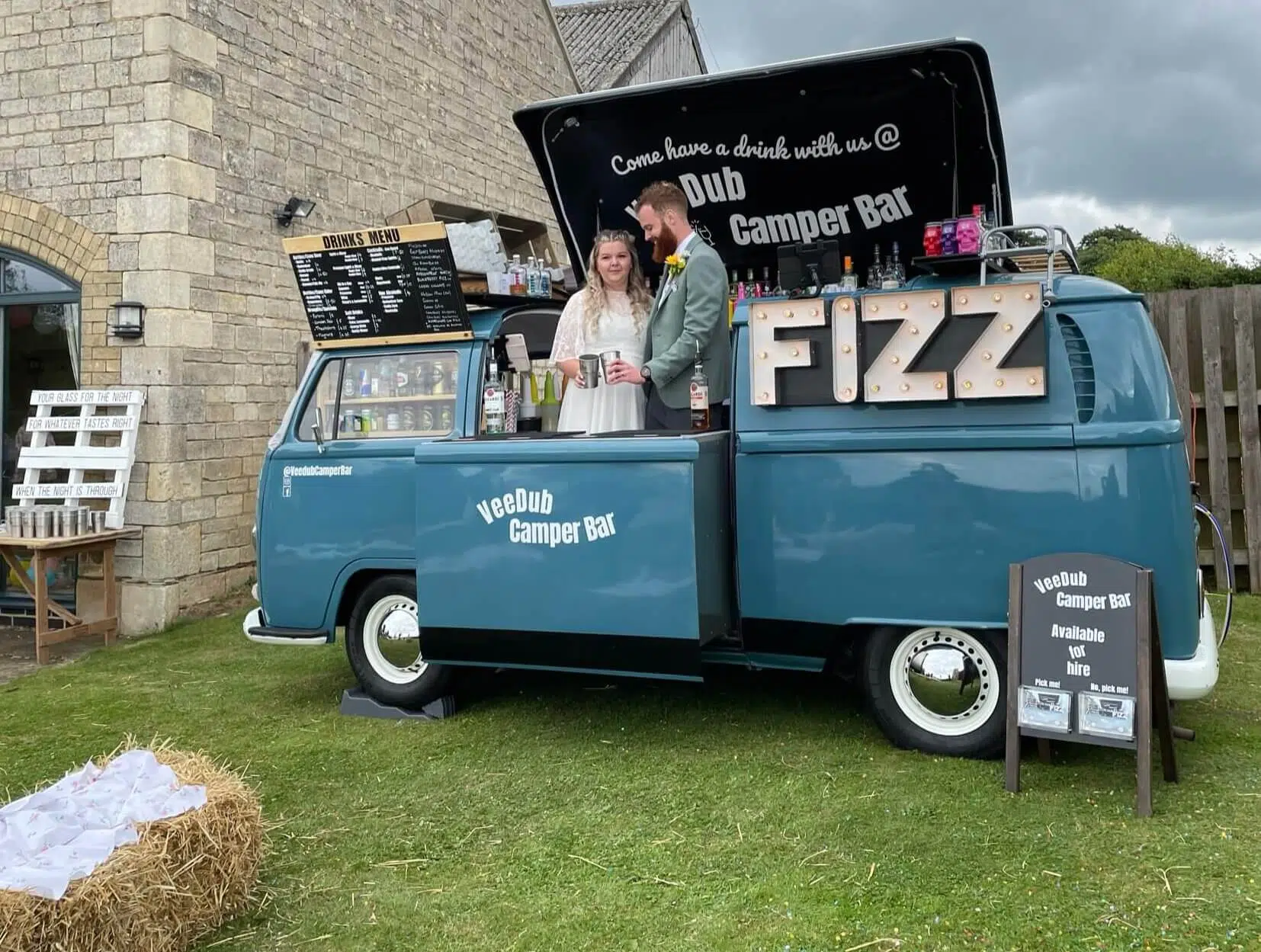 Festival Style Wedding Mobile Bar Tipee Marque Wedding
